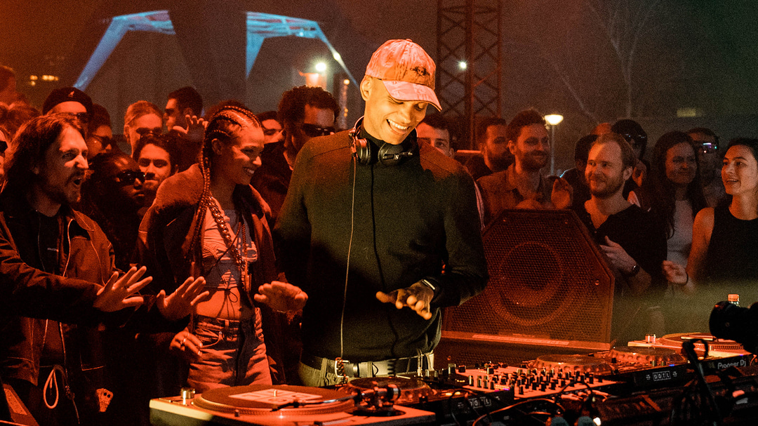 Photo of set Bambounou.