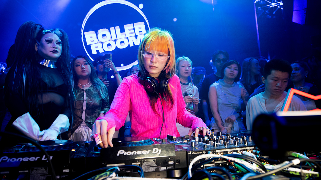 Photo of set Cocoonics.