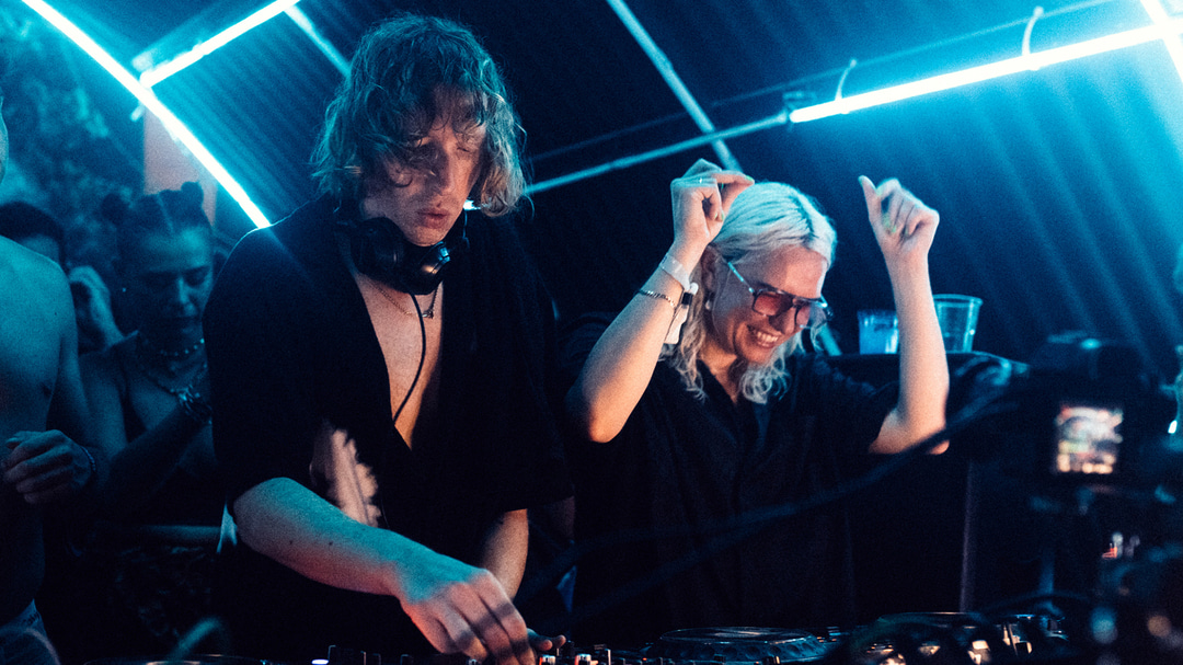 Photo of set HAAi b2b Daniel Avery.
