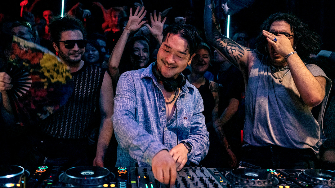 Photo of set Marcus L.