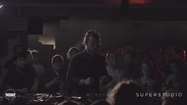 Photo of set Superstudio.