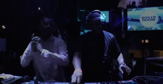 Photo of set Joe Smooth & Sterling Void.