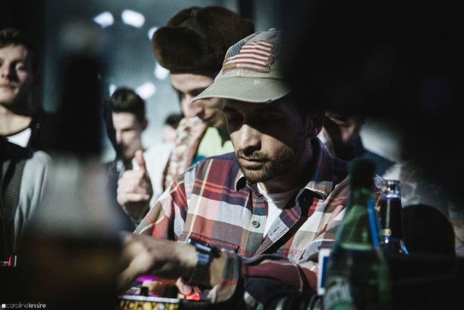 Photo of set Samiyam.