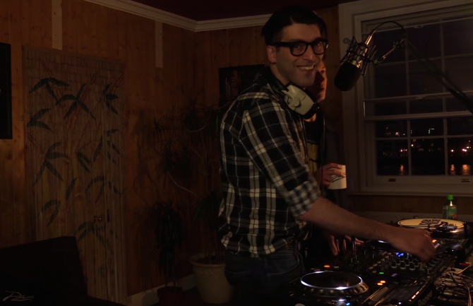 Photo of set Erol Alkan (Episode 02).