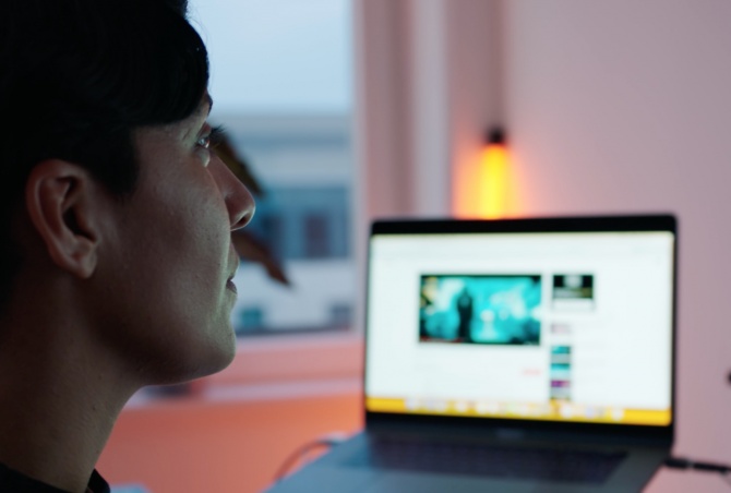 Photo of set Fatima Al Qadiri.