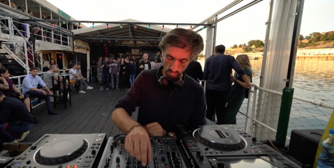 Photo of set Schwabe.