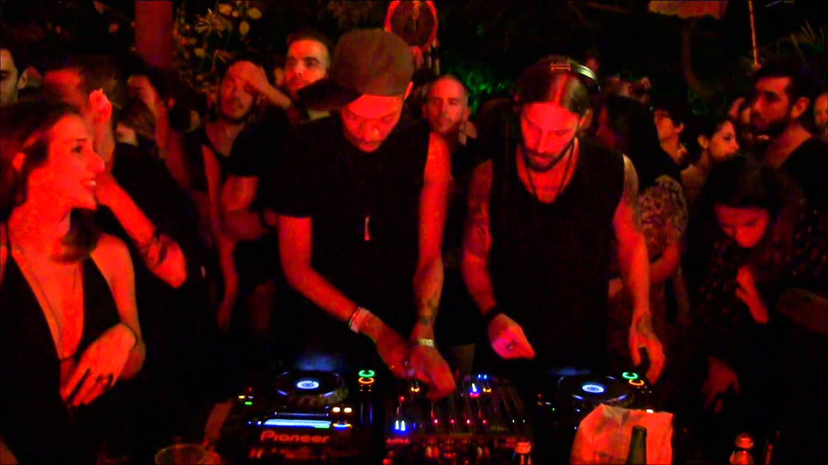 Photo of set Art Department.