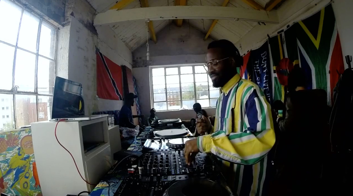 Photo of set Truce Susan.