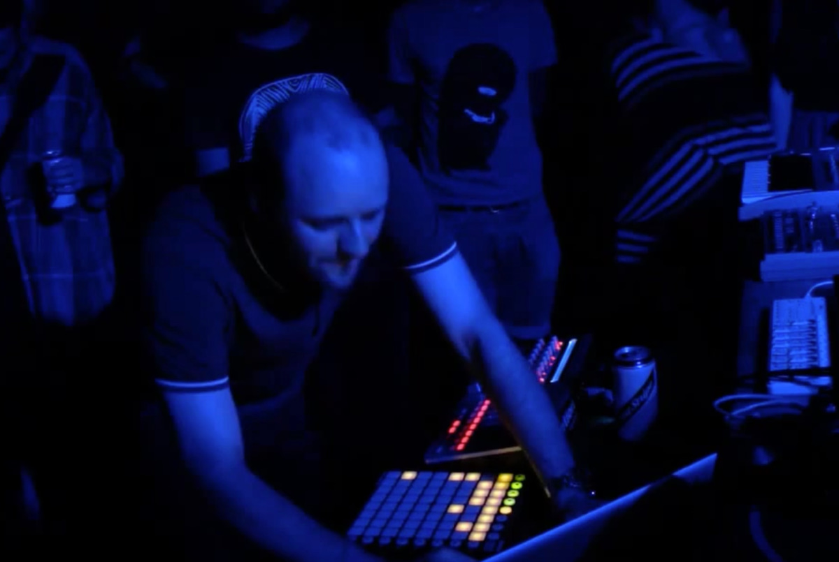 Photo of set Andy Stott.