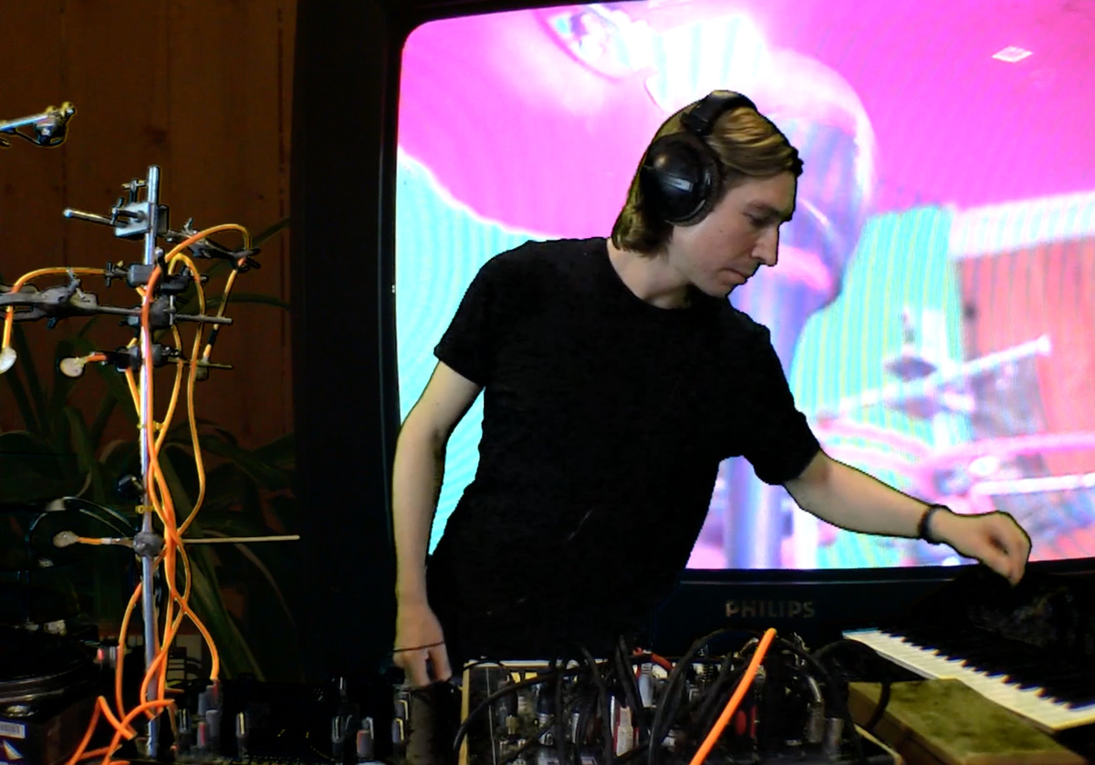 Photo of set Graham Dunning.