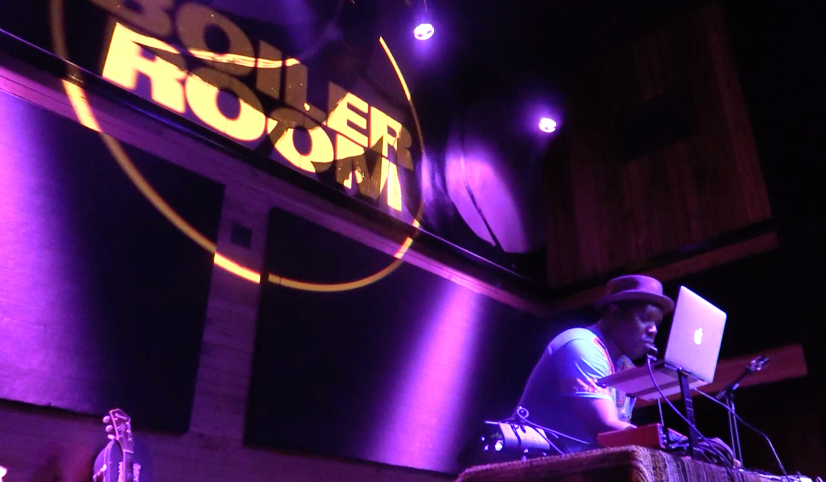 Photo of set Jneiro Jarel.