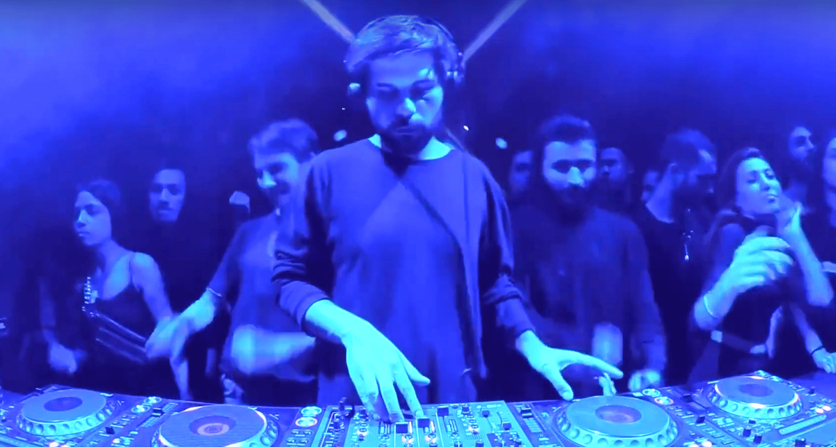 Photo of set Irshad Hussein.