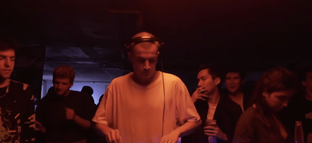 Photo of set BOB SLEIGH.