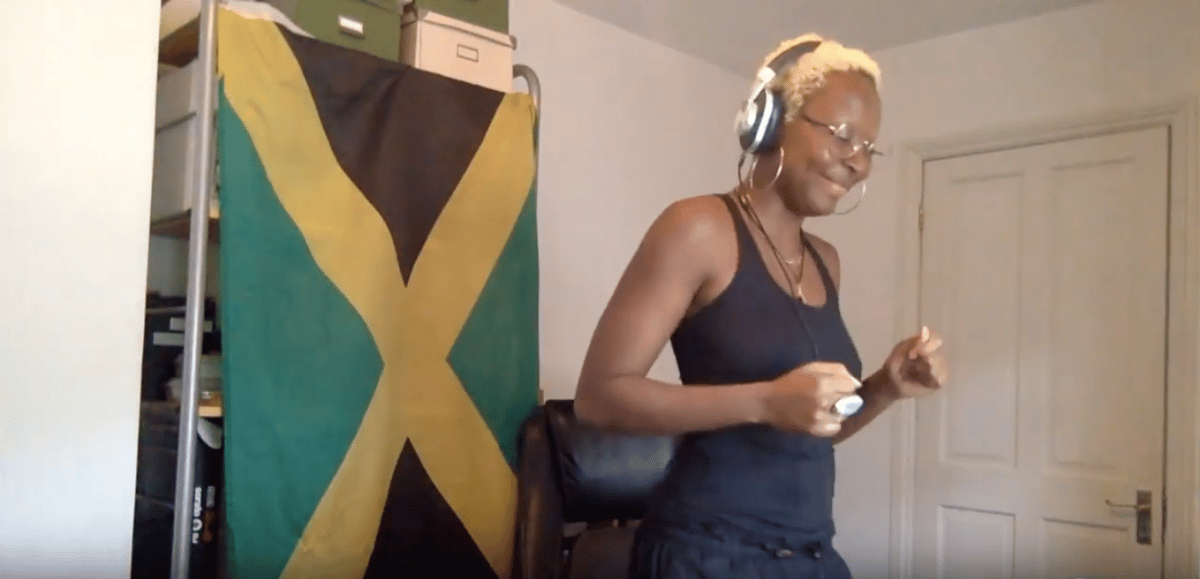 Photo of set Sippin' T.