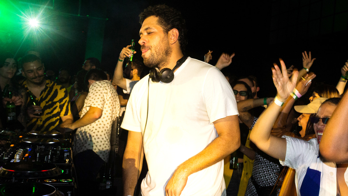 Photo of set Caio T.