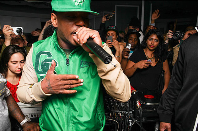 Photo of set Cam'ron.