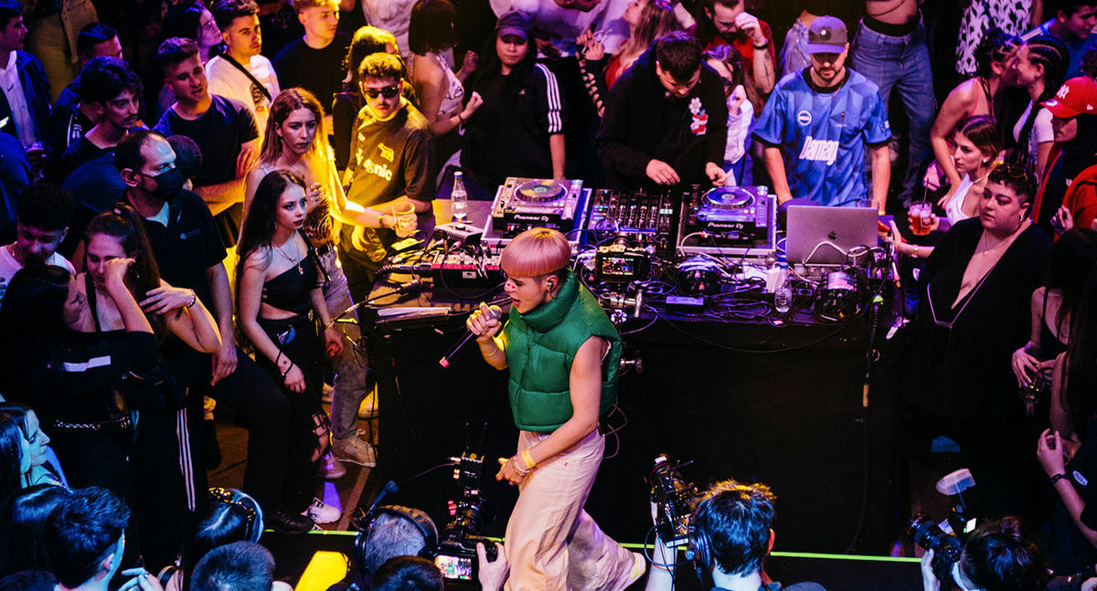 Photo of set Lowlight.