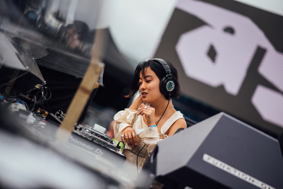 Photo of set object blue.