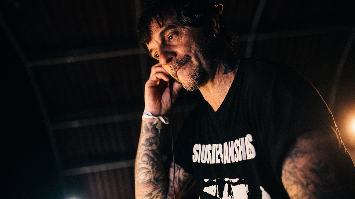 Photo of set Oscar Mulero.