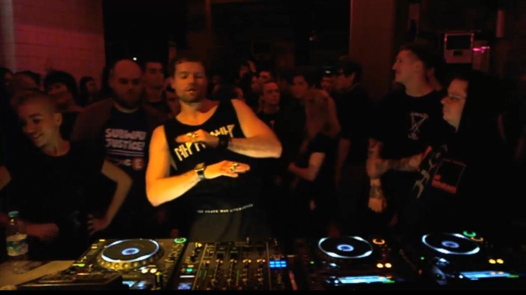 Photo of set The Panacea.