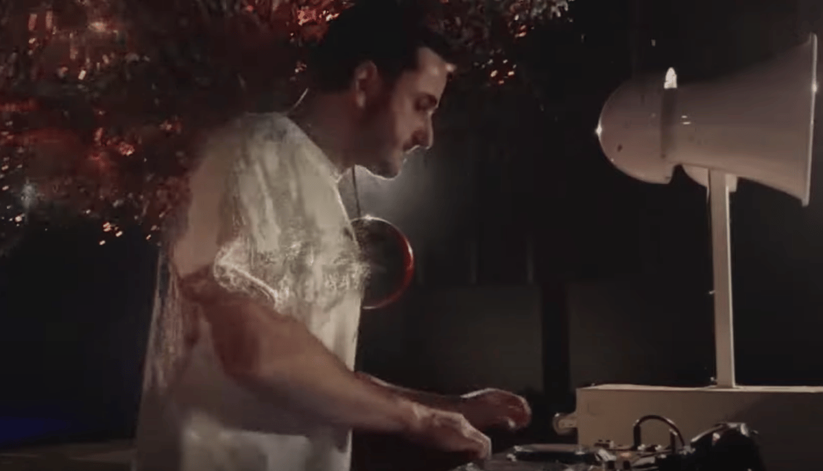 Photo of set Vermelho.