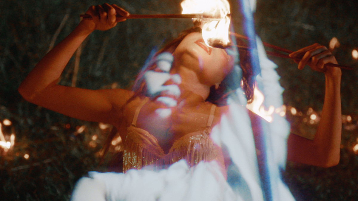 Photo of set BR X: Gái Nhảy & Bung Lon.